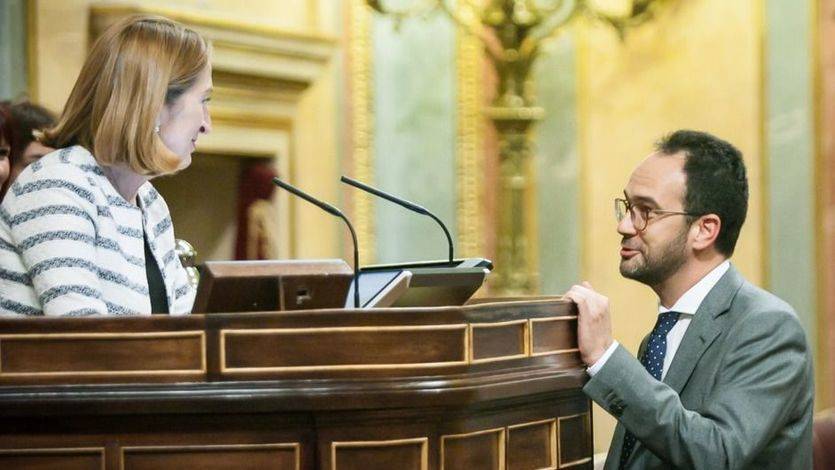 La oposición aprovecha el debate de los presupuestos para echar en cara al Gobierno la corrupción