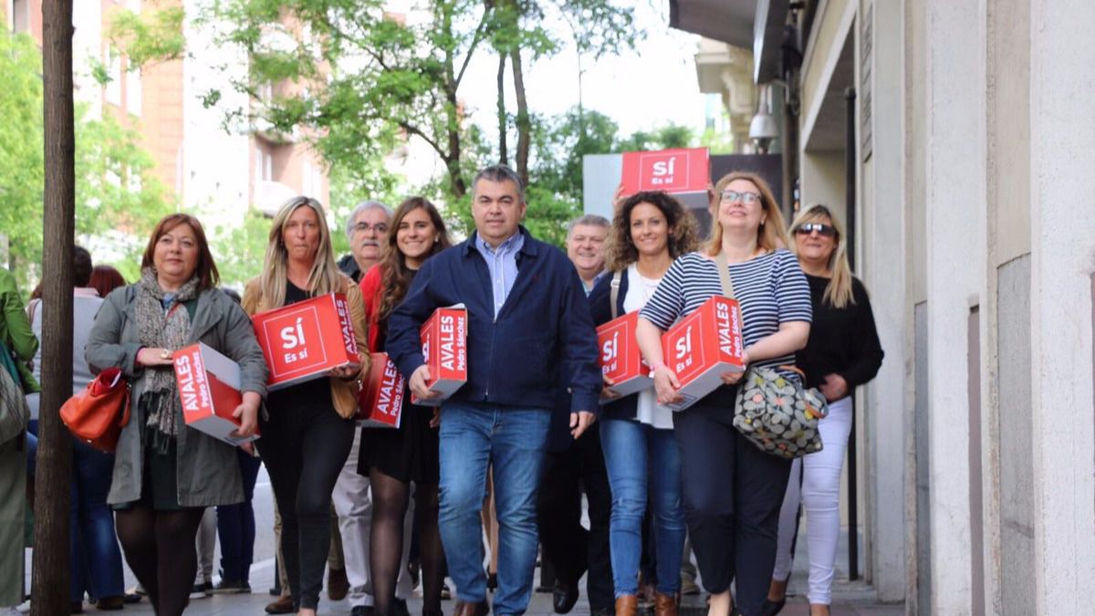 Susana Díaz gana la primera batalla, la de los avales, para mostrar fuerza en las primarias