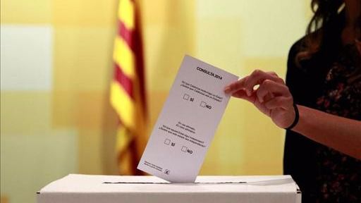 La Generalitat va en serio: ya prepara la compra de las urnas para el referéndum