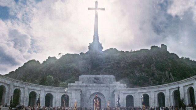 El Gobierno estudiará transformar el Valle de los Caídos en un cementerio de todas las guerras