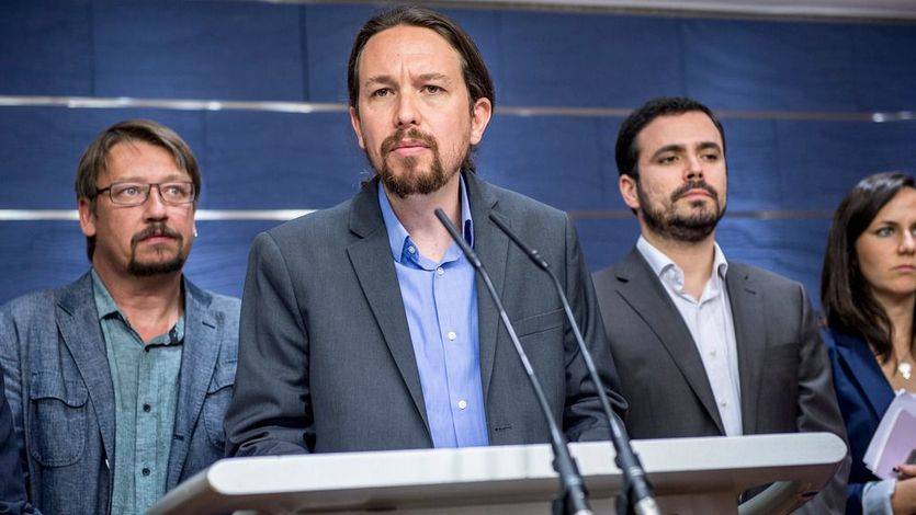 Unidos Podemos registra la moción de censura contra Rajoy dos días antes de las primarias del PSOE