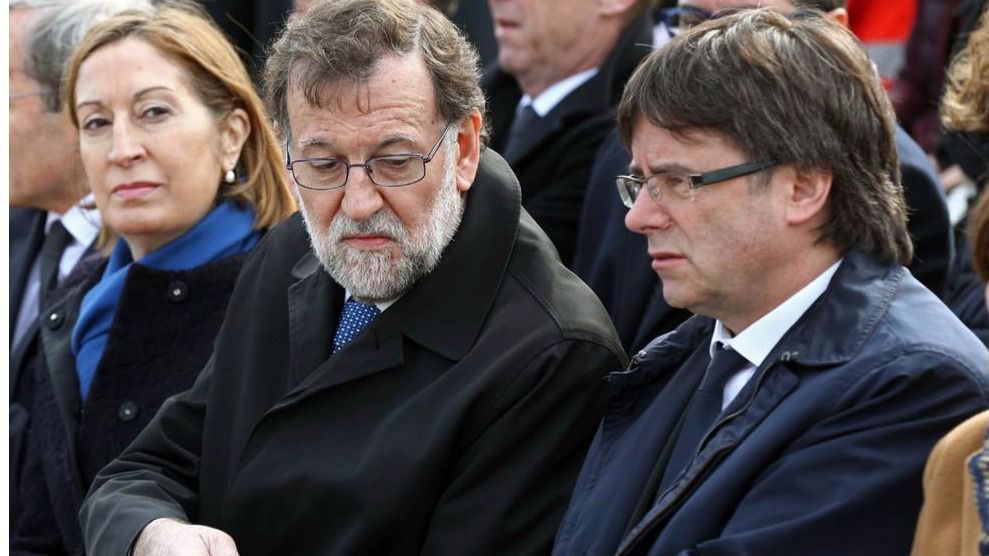 Los empresarios catalanes piden a Rajoy un último esfuerzo de diálogo con Puigdemont ante el "conflicto"