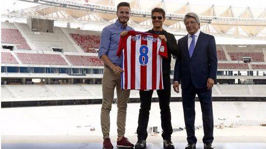 El Atlético de Madrid presenta a su 'fichaje' estrella: Tom Cruise (vídeo)