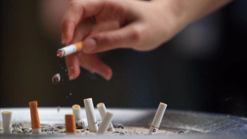 Día Mundial Sin Tabaco: 'echar el cigarrito' cuesta 4.000 euros al año por trabajador a las empresas