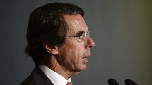 Aznar ya se decanta claramente por Rivera en lugar de Rajoy: 