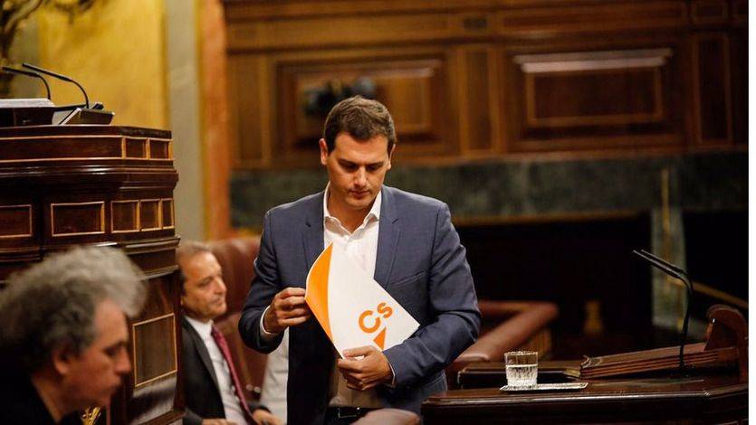 Ciudadanos define a última hora su puesta en escena en la moción de censura