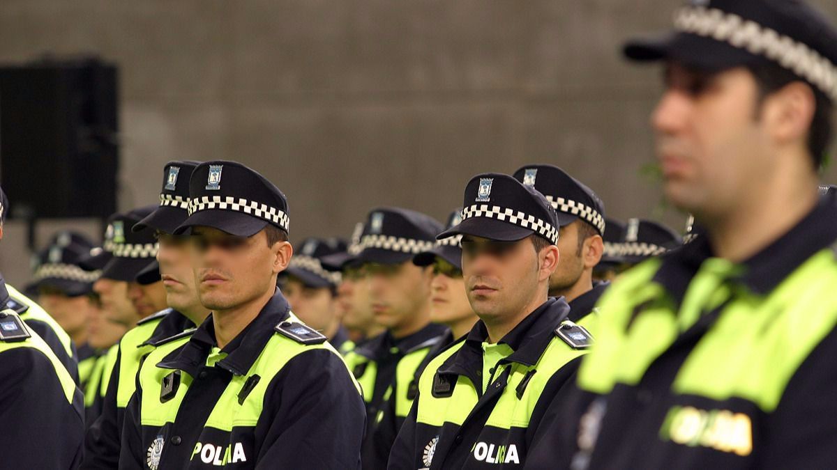 El documento interno de la polémica en la policía madrileña: "Lo que necesita la juventud es disciplina y luchar por la patria"