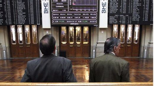 El Ibex rebota un 0,37% a la espera de la reunión de la Fed