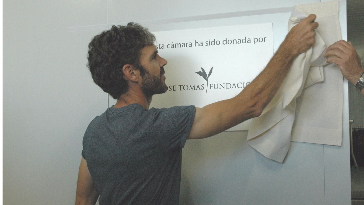 José Tomás inaugura la cámara frigorífica en las dependencias del Banco de Alimentos de Mercamadrid
