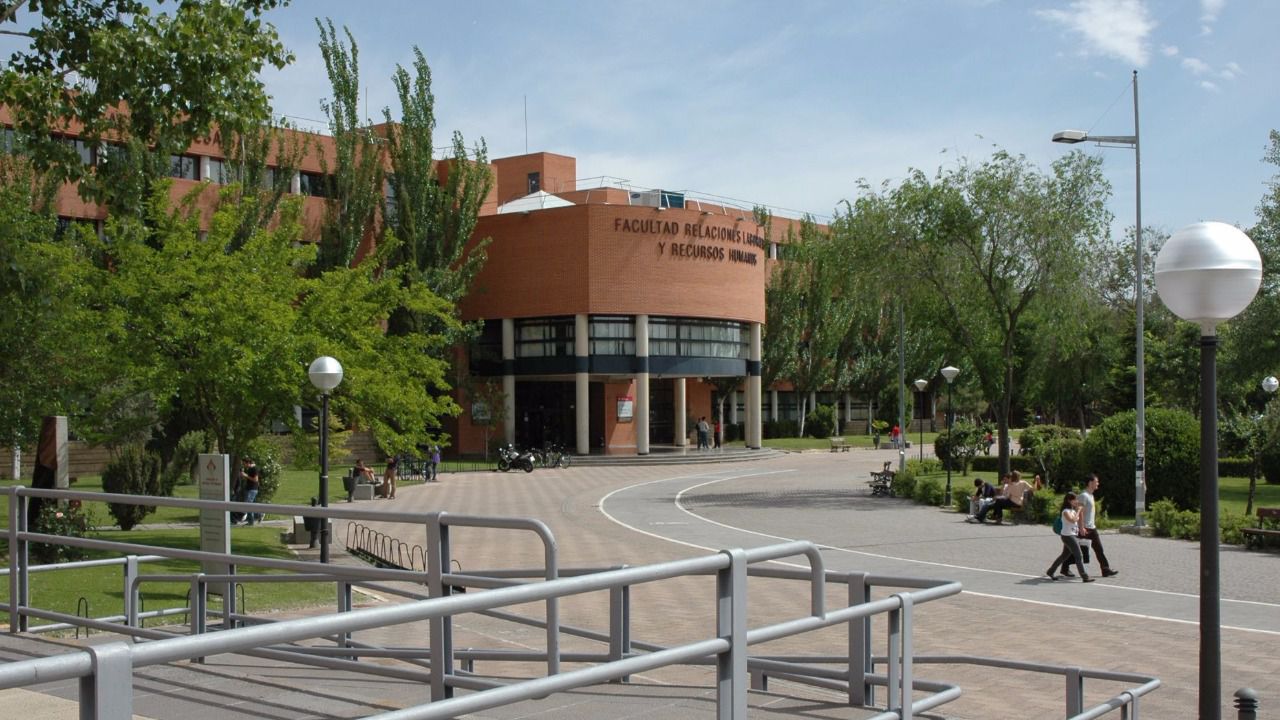 La UCLM impartirá dos cursos de verano online de los ofertados