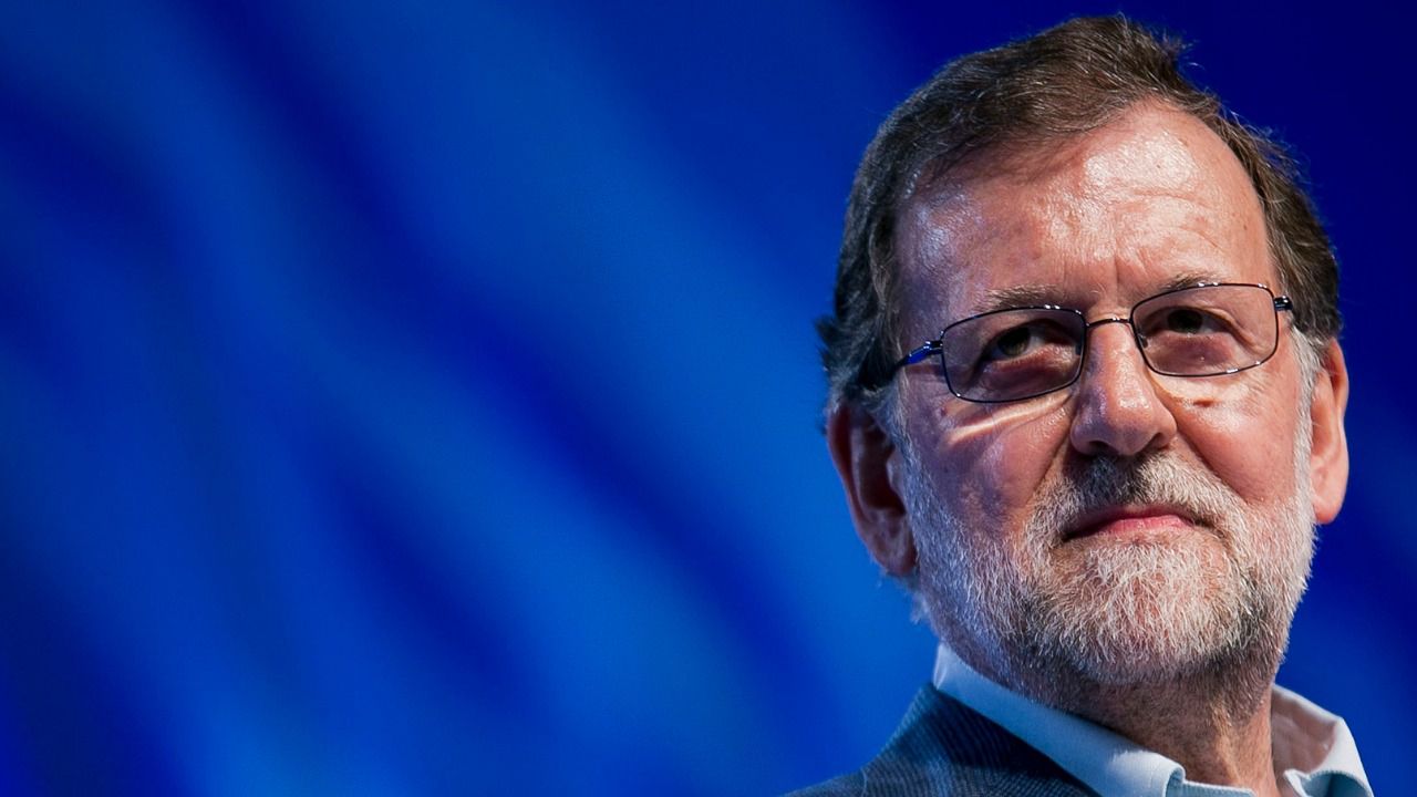 El PP, enfadado con Sánchez por sus "insultos", no está dispuesto a facilitar una reunión con Rajoy