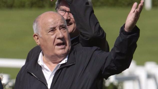 A 9.000 euros la foto: la millonaria pillada a Amancio Ortega por los paparazzi