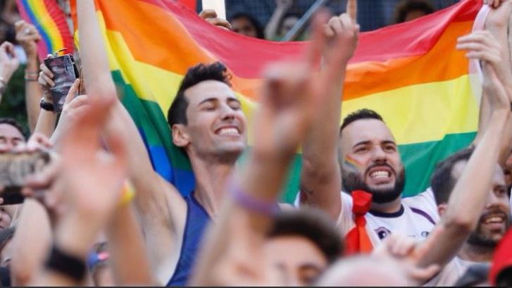 Cerca de 2 millones de personas marchan en la manifestación del Orgullo con el PP en la cabecera por primera vez