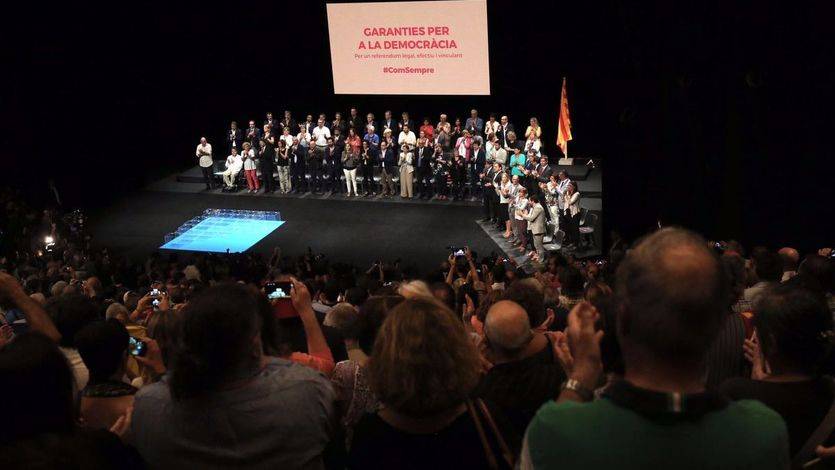El Govern catalán inicia la compra de 8.000 urnas y abrirá la campaña del reférendum el 15-S