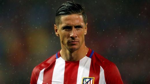 Fernando Torres seguirá una temporada más en el club de sus amores