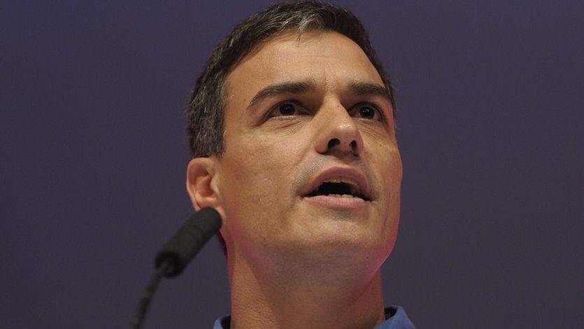 Sánchez no consigue imponer su modelo territorial a todas las regiones del PSOE