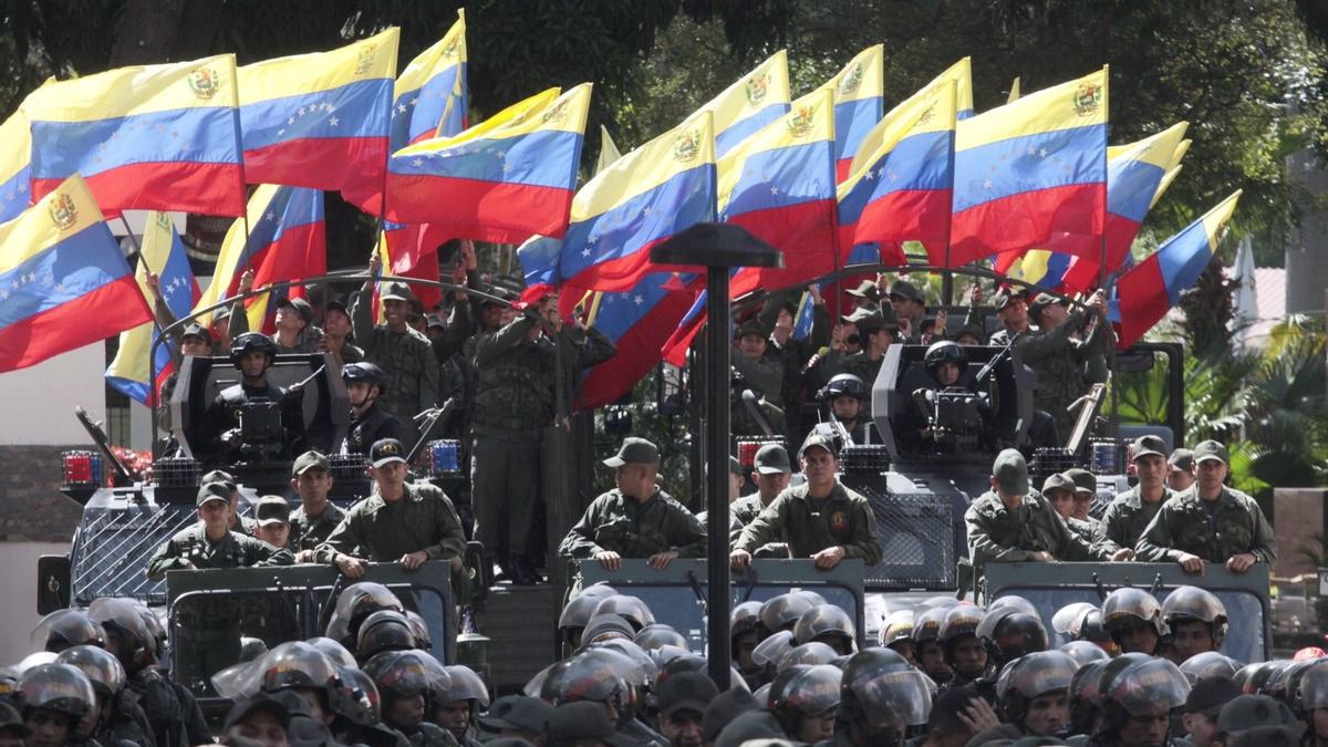 "¡Yanquis, fuera de aquí!": Maduro responde a Trump con ejercicios militares contra EEUU