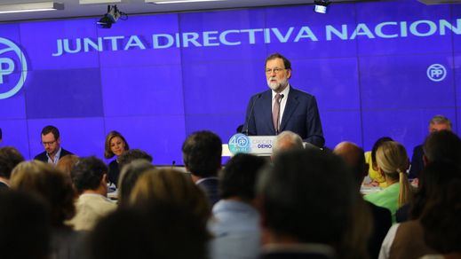 Rajoy insiste sin dar más claves sobre cómo evitará la secesión catalana: 