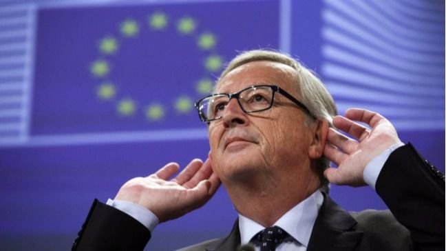 El desliz de Juncker que Junqueras se apresura a aprovechar políticamente