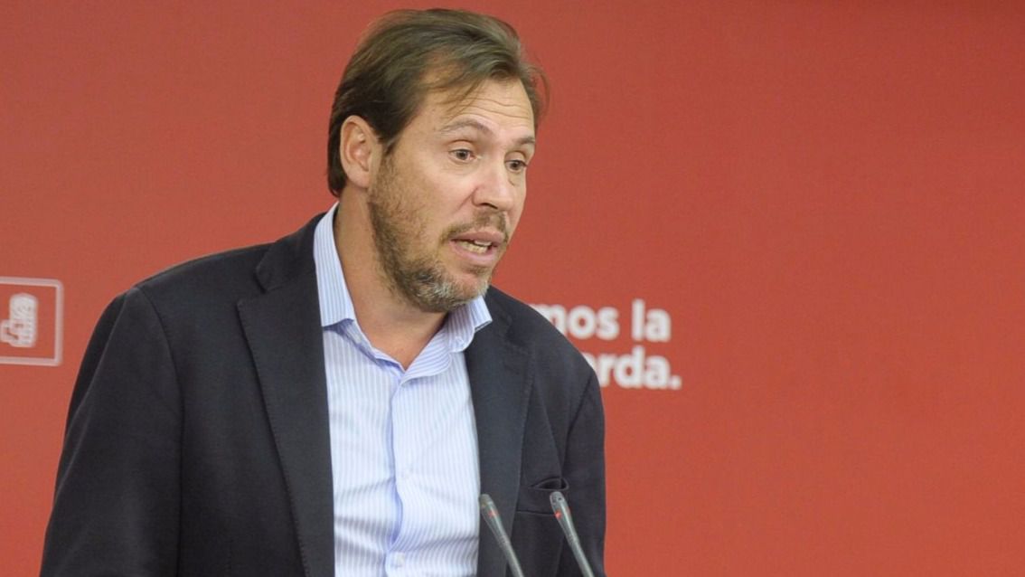 El PSOE se alinea con el Gobierno: no descarta aplicar el artículo 155