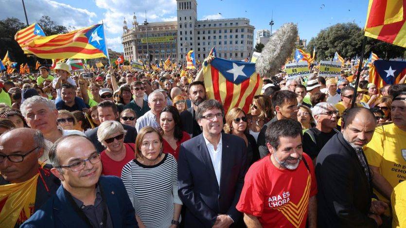 Peligran las nóminas y las facturas de los servicios fundamentales de Cataluña por la guerra Madrid-Barcelona