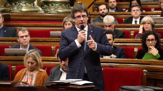 La Generalitat juega al despiste: convocada una sesión para el lunes 9 en el Parlament