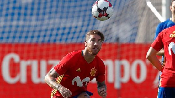 España, a cumplir el guión ante Albania y lograr el pase al Mundial