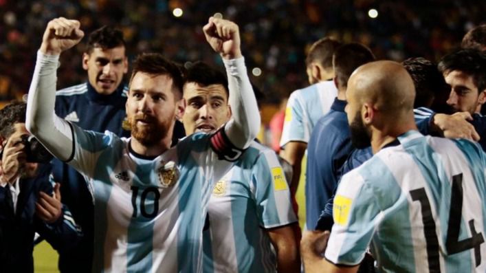 Argentina se cuela en el Mundial in extremis gracias a 3 goles de Messi