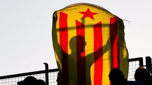 Ya es oficial: el Gobierno rebaja 3 décimas la previsión de crecimiento para 2018 por Cataluña