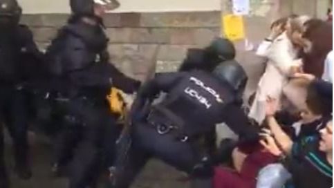 Cargas policiales en Cataluña
