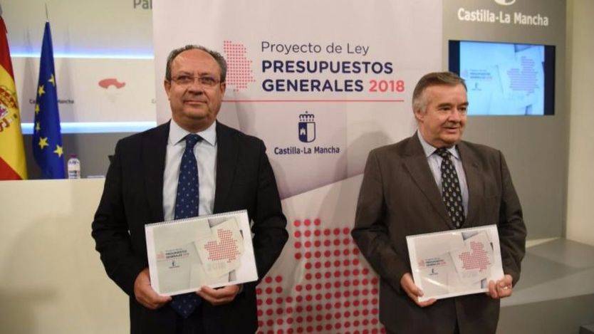 El consejero de Hacienda y Administraciones Públicas ha presentado el Proyecto de Ley de Presupuestos Generales de Castilla-La Mancha para 2018