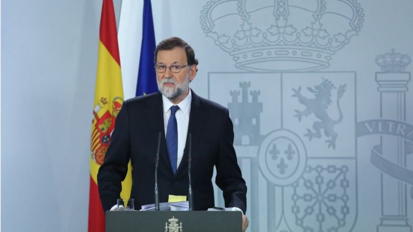 Rajoy pide tranquilidad: "El Estado de Derecho restaurará la legalidad en Cataluña"