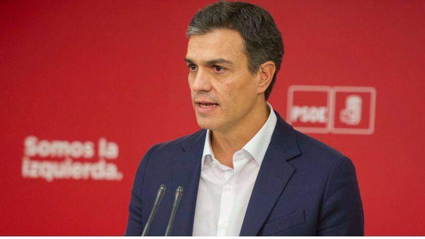 El secretario general del PSOE, Pedro Sánchez, escribe una carta sobre Cataluña a la militancia