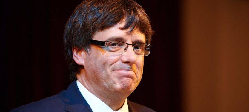 - Puigdemont gana el primer asalto: consigue dilatar el proceso de entrega y participará en la campaña