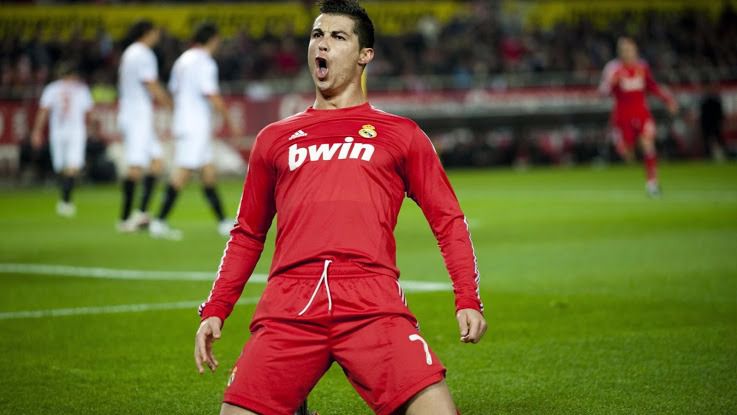 El Real Madrid volverá a vestir de rojo la próxima temporada