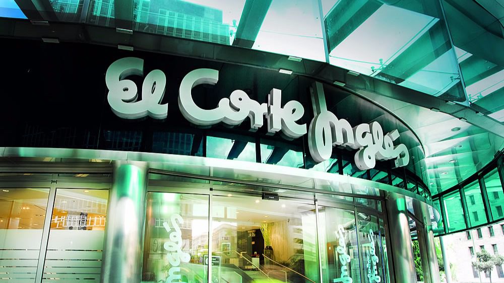 El Corte Inglés celebra el Cyber Monday con más de 60.000 ofertas en su web