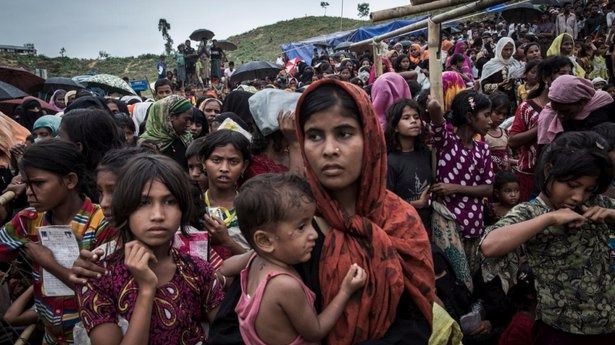 Rohingyas en un campo de refugiados de Bangladesh 