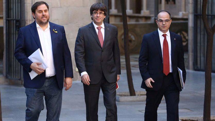 'Se van a humillar para nada': lo que piensa Puigdemont cómodamente desde Bruselas de sus ex compañeros presos