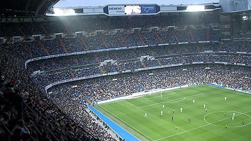 Socios del Madrid ya alquilan a precio de oro sus abonos para el Clásico contra el Barça