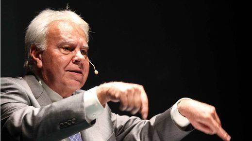 Felipe González compara a Iceta con este conocido 'astro' del balón