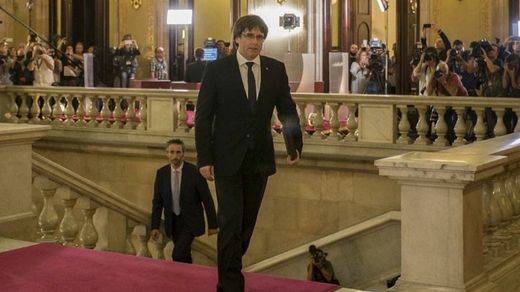 Puigdemont, abocado al exilio permanente... o no: estudia volver en caso de victoria