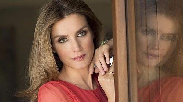 La reina Letizia y su afición por la caza y las armas golpean la imagen de la Corona