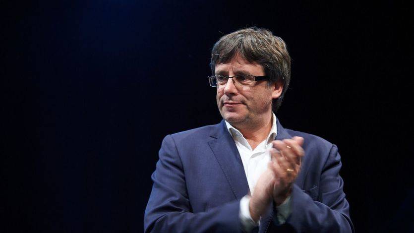 Puigdemont tacha de 'falso' el rumor sobre su vuelta a España antes del 21-D