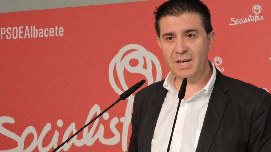 Santiago Cabañero gana las primarias socialistas de Albacete