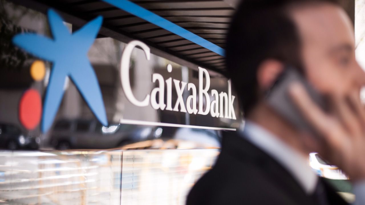 CaixaBank entregará al primer bebé del año una Libreta Estrella con 2.000 euros