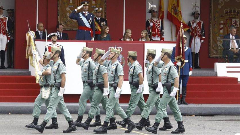 Los legionarios gordos se hacen virales en las redes: ¿está la Legión a dieta?