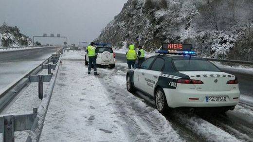 ¿Quiénes son los responsables del caos en las carreteras por el temporal de nieve?