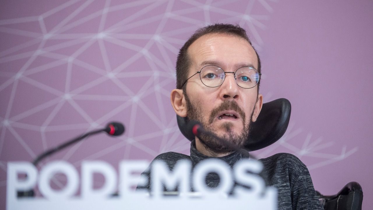 Echenique: "La cloaca del PP interpela a Ciudadanos y al PSOE"