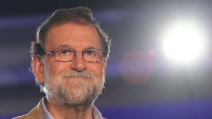 El nuevo lapsus de Rajoy inaugurando el AVE a Castellón: habló de "billetes de avión"