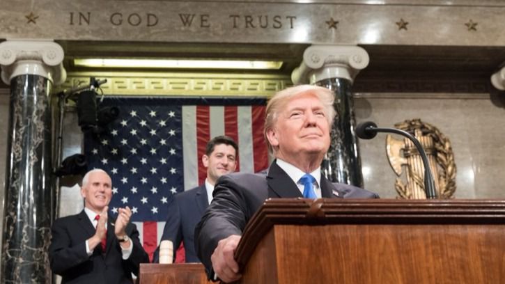 Trump, en su primer discurso del estado de la Unión: "Nunca ha habido mejor momento para el sueño estadounidense"